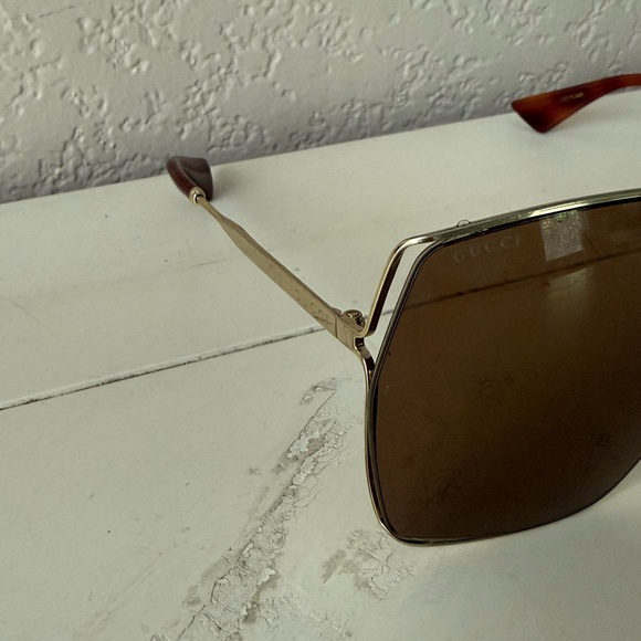 Gucci Square frame Sunglasses - Picture 3 of 5